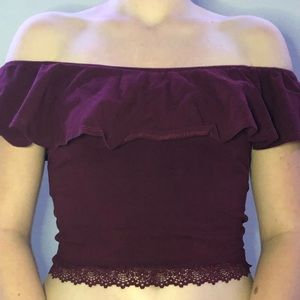 Super cute off the shoulder top!!!